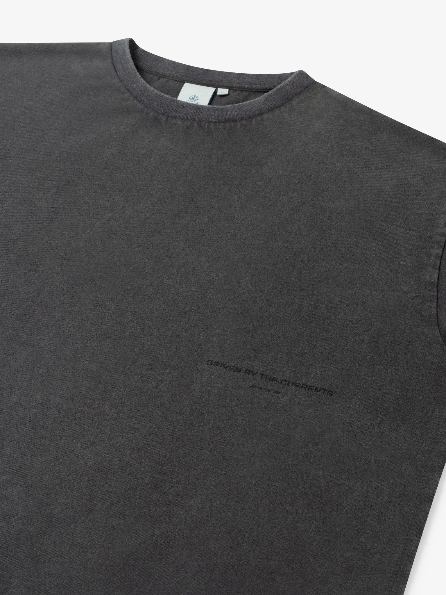 LAW OF THE SEA - TSHIRT - Grijs