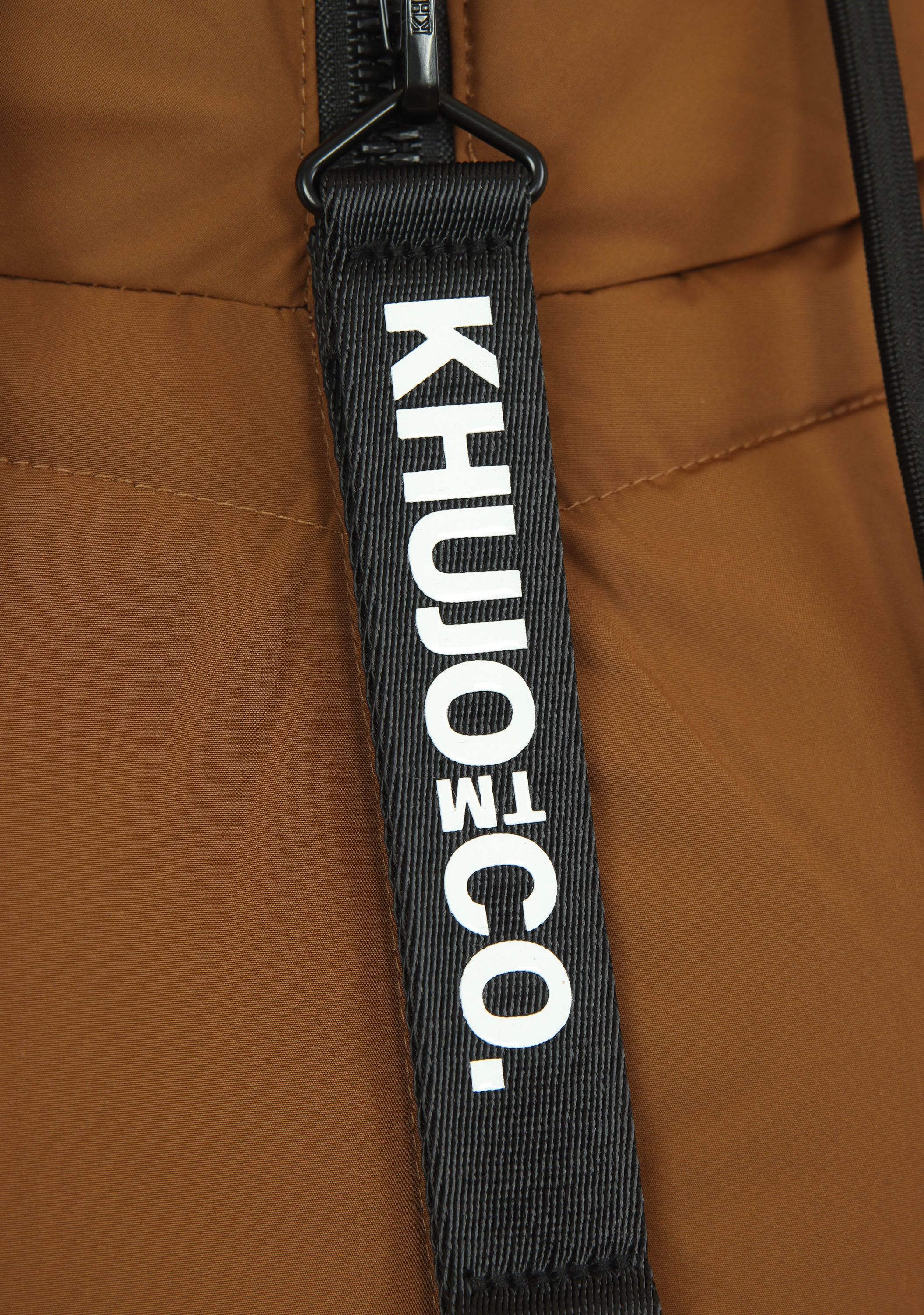 KHUJO - JAS - Bruin