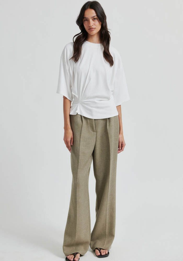 SECOND FEMALE - SHIRT - Wit