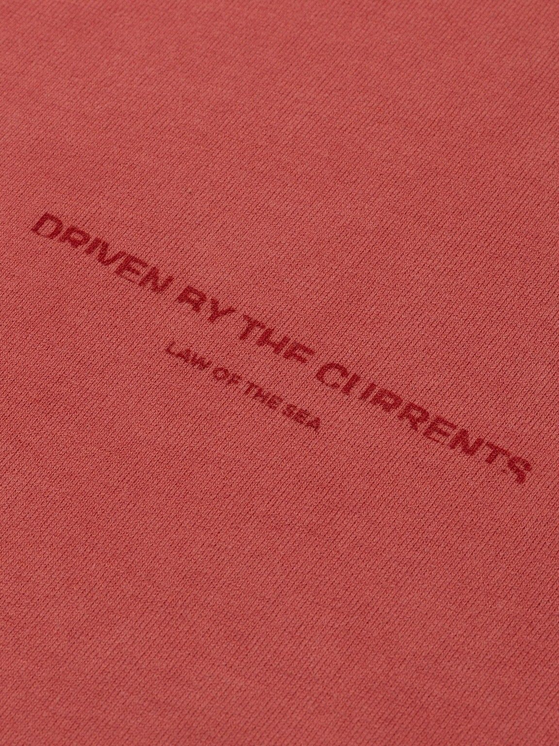 LAW OF THE SEA - TSHIRT - Rood