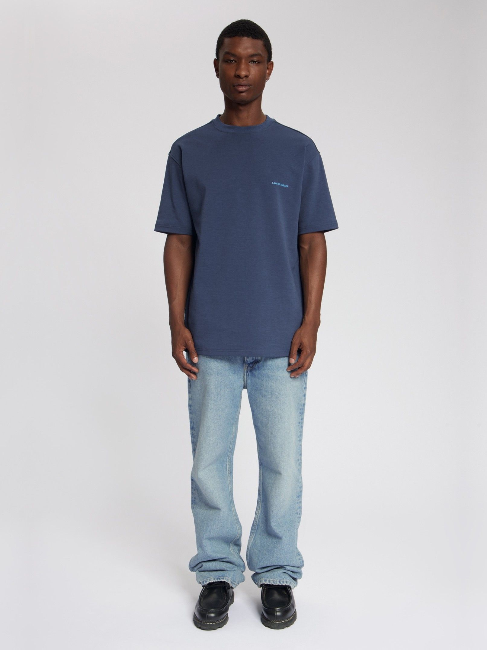LAW OF THE SEA - TSHIRT - Blauw