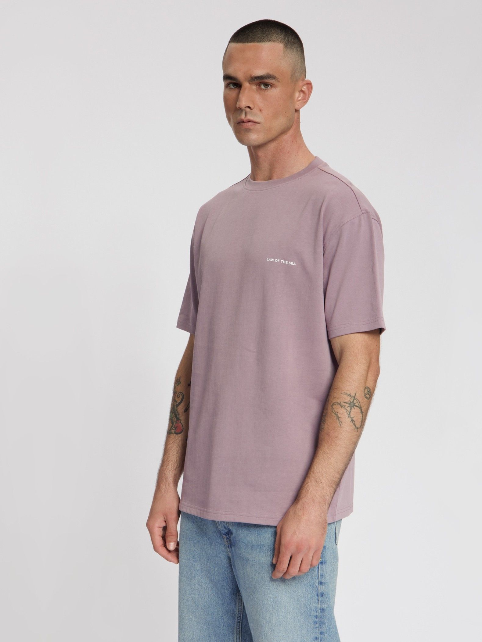 LAW OF THE SEA - TSHIRT - Paars