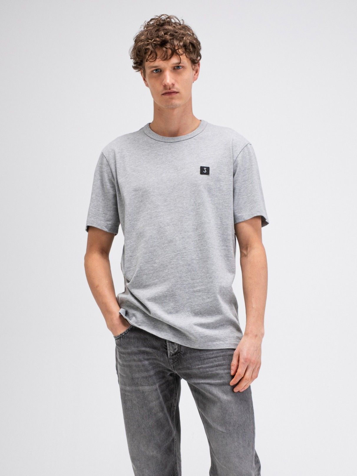 BUTCHER OF BLUE - TSHIRT - Grijs
