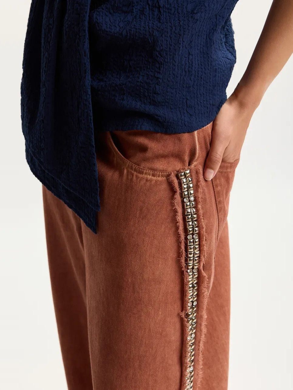 ESSENTIEL ANTWERP - JEANS - Bruin
