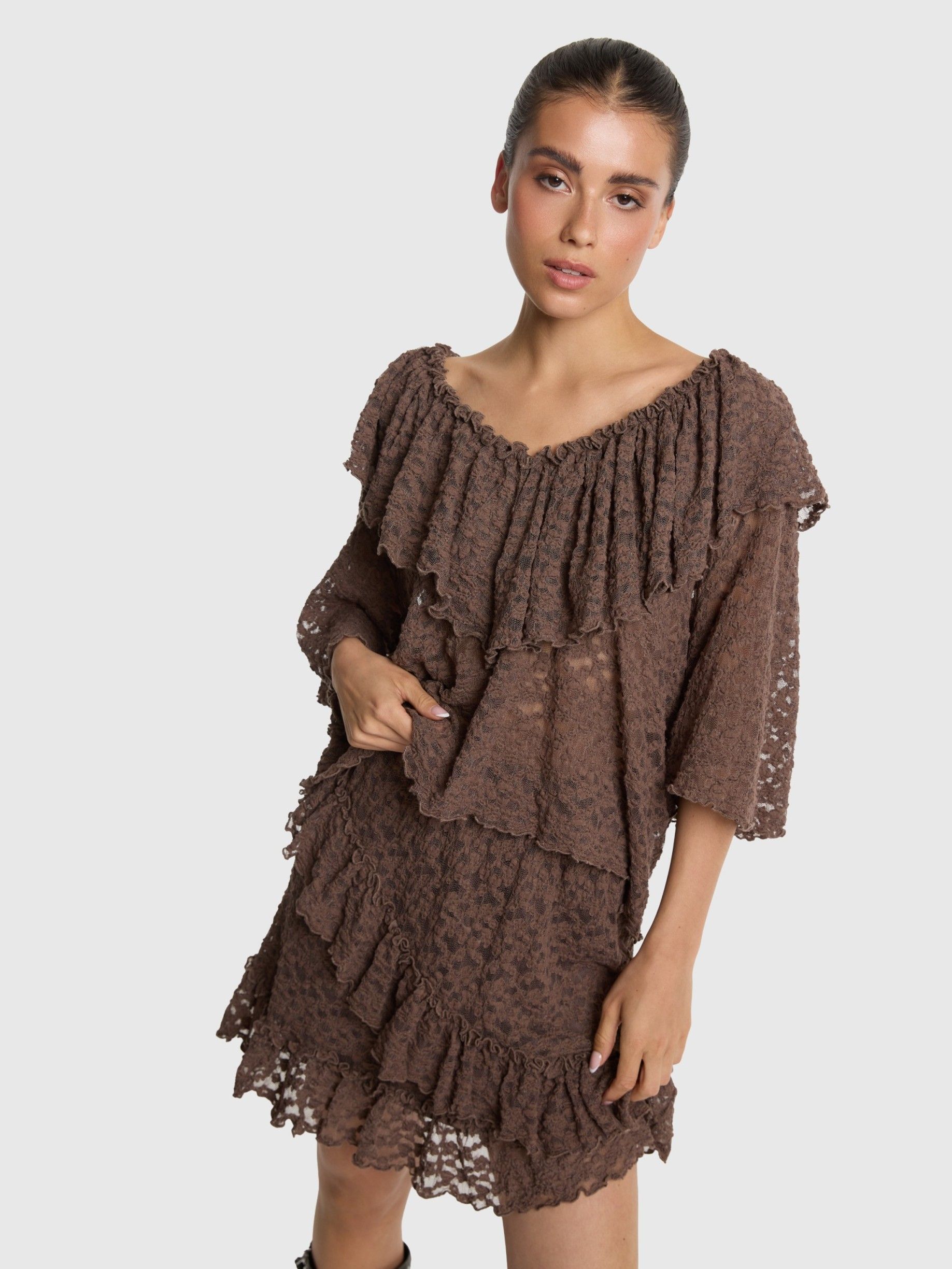 ALIX THE LABEL - BLOUSE - Bruin