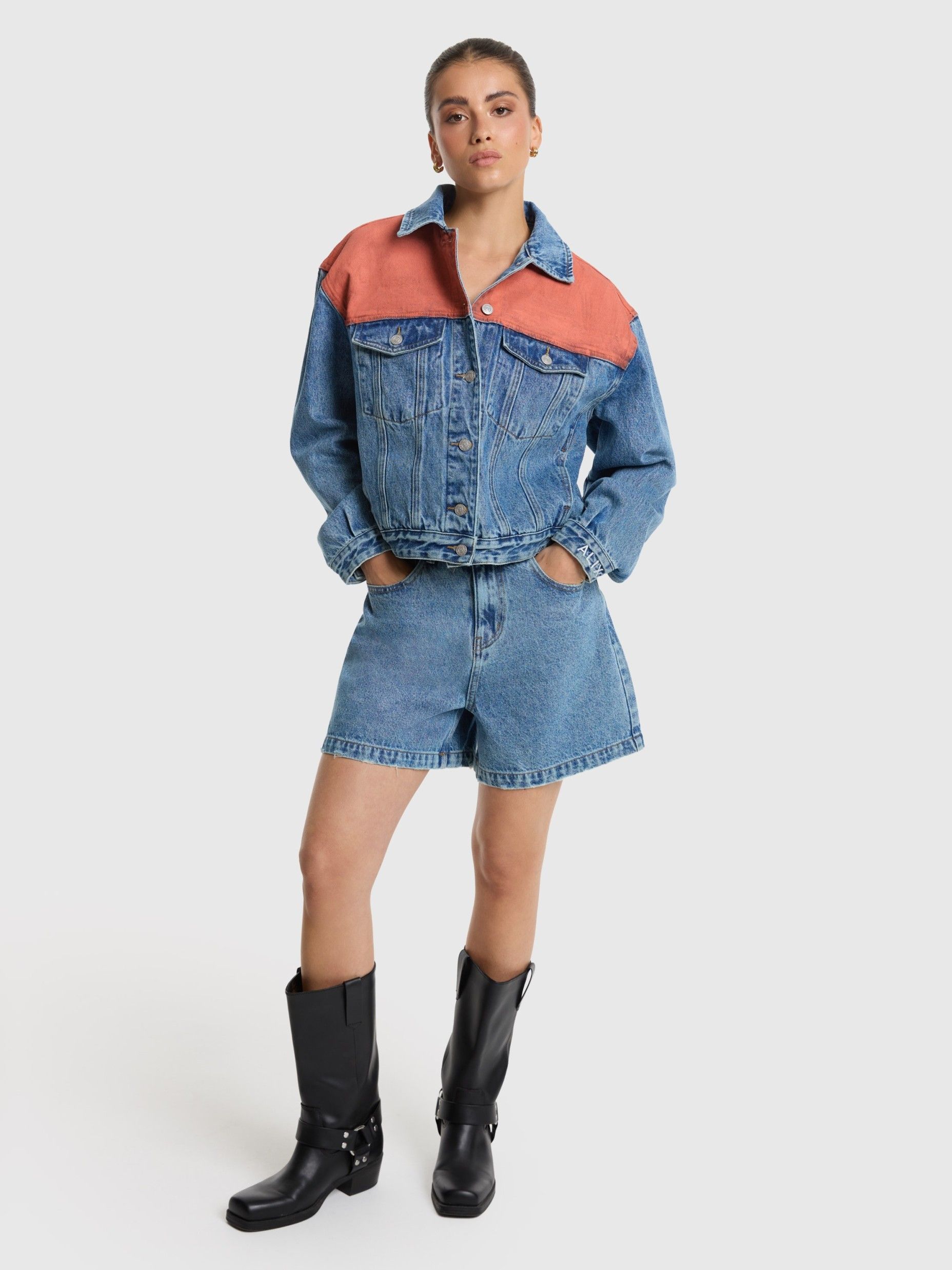 ALIX THE LABEL - SHORT - Blauw