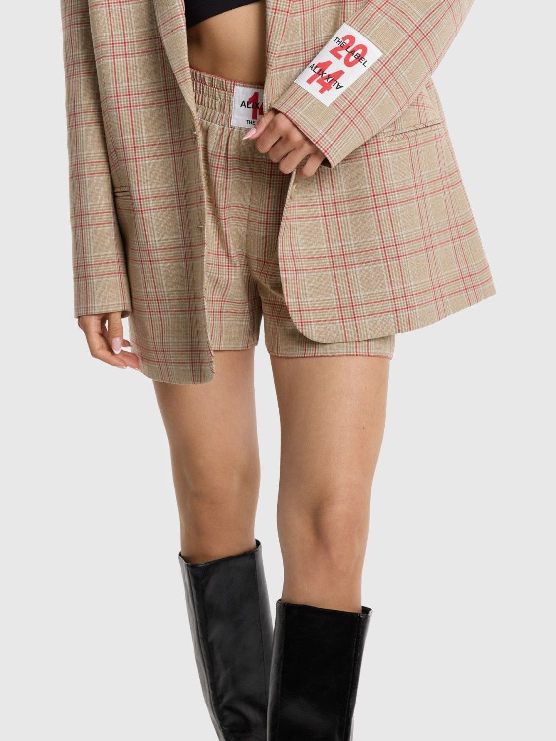 ALIX THE LABEL - SHORT - Beige