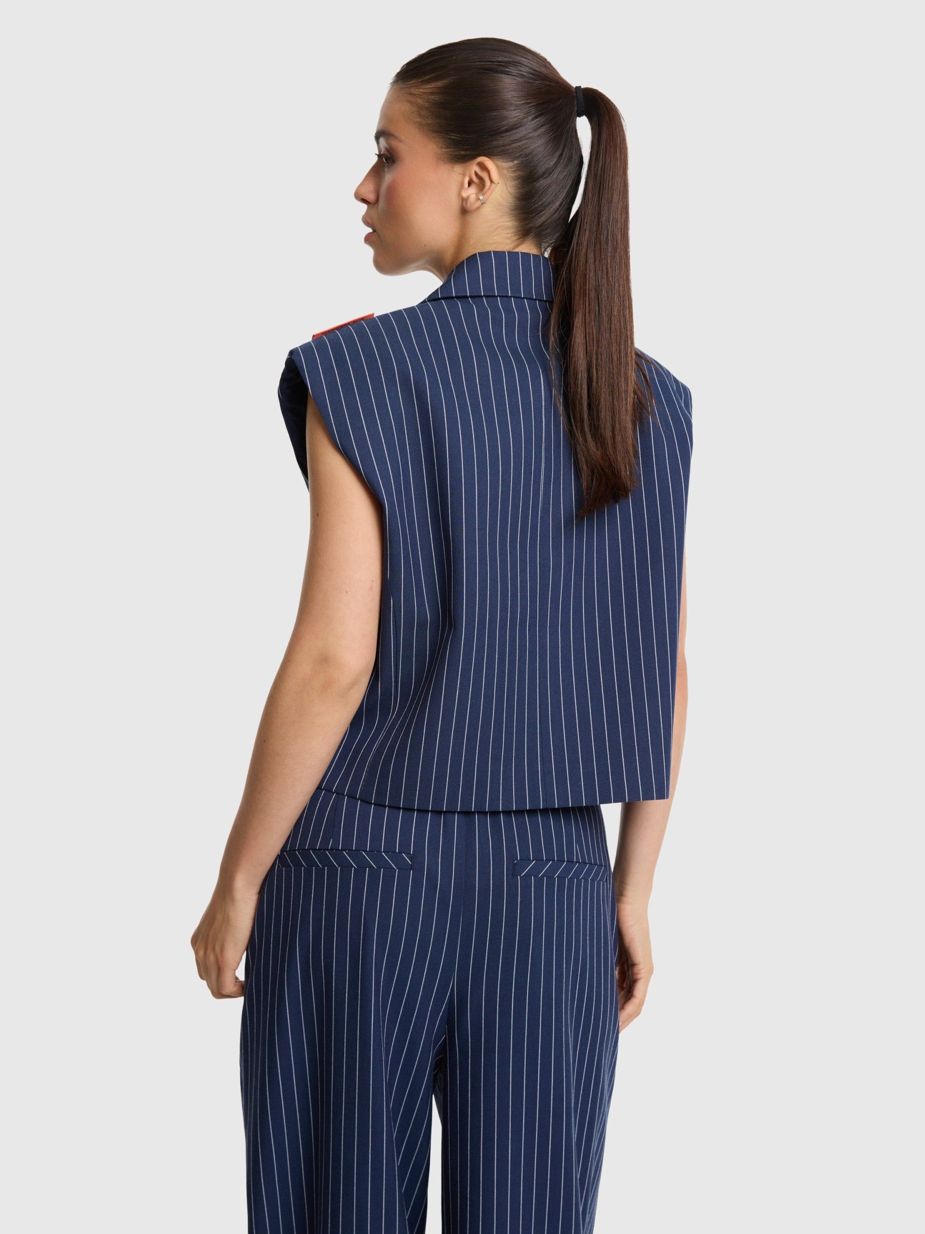 ALIX THE LABEL - GILET - Blauw