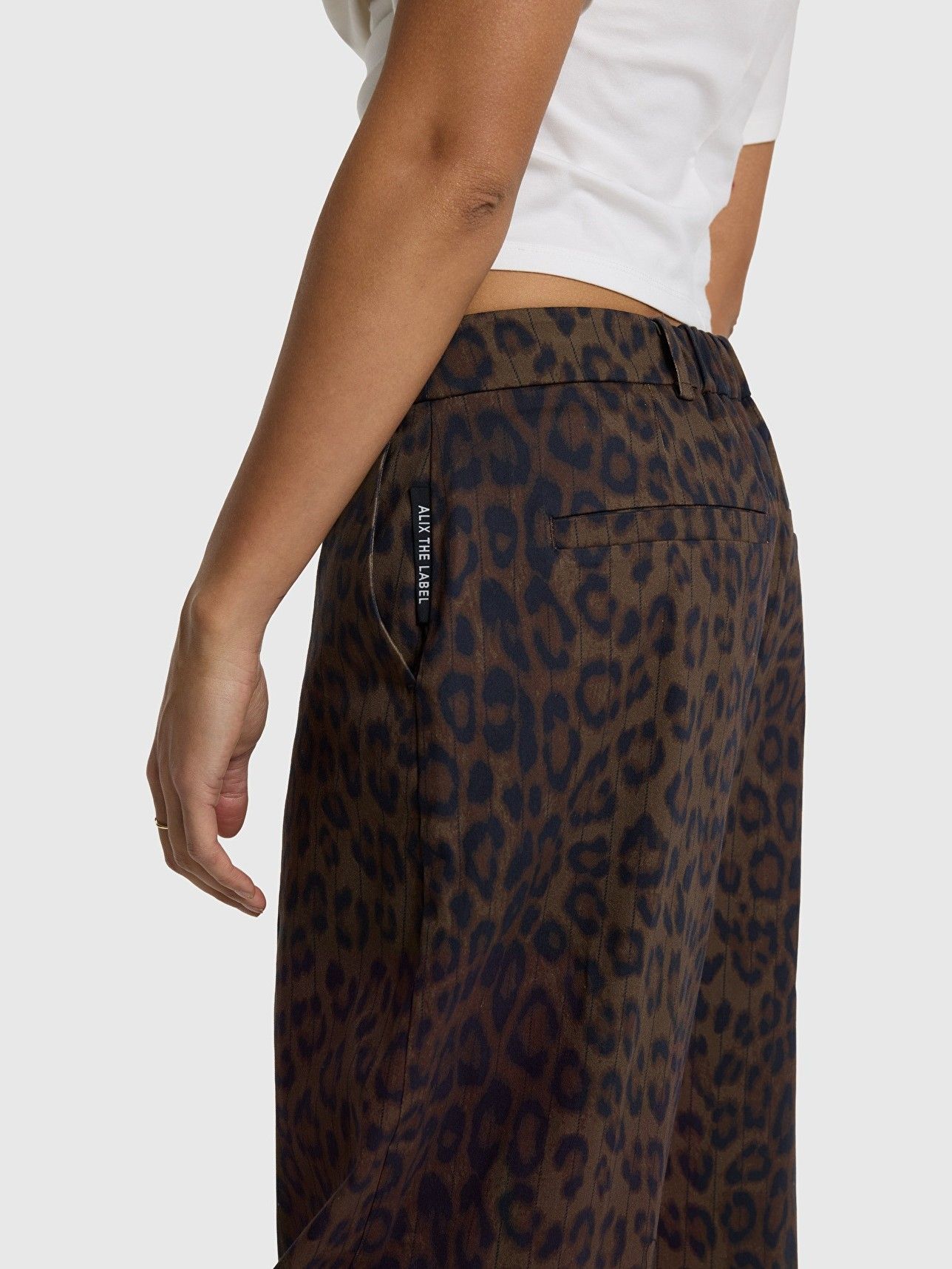 ALIX THE LABEL - JEANS - Bruin