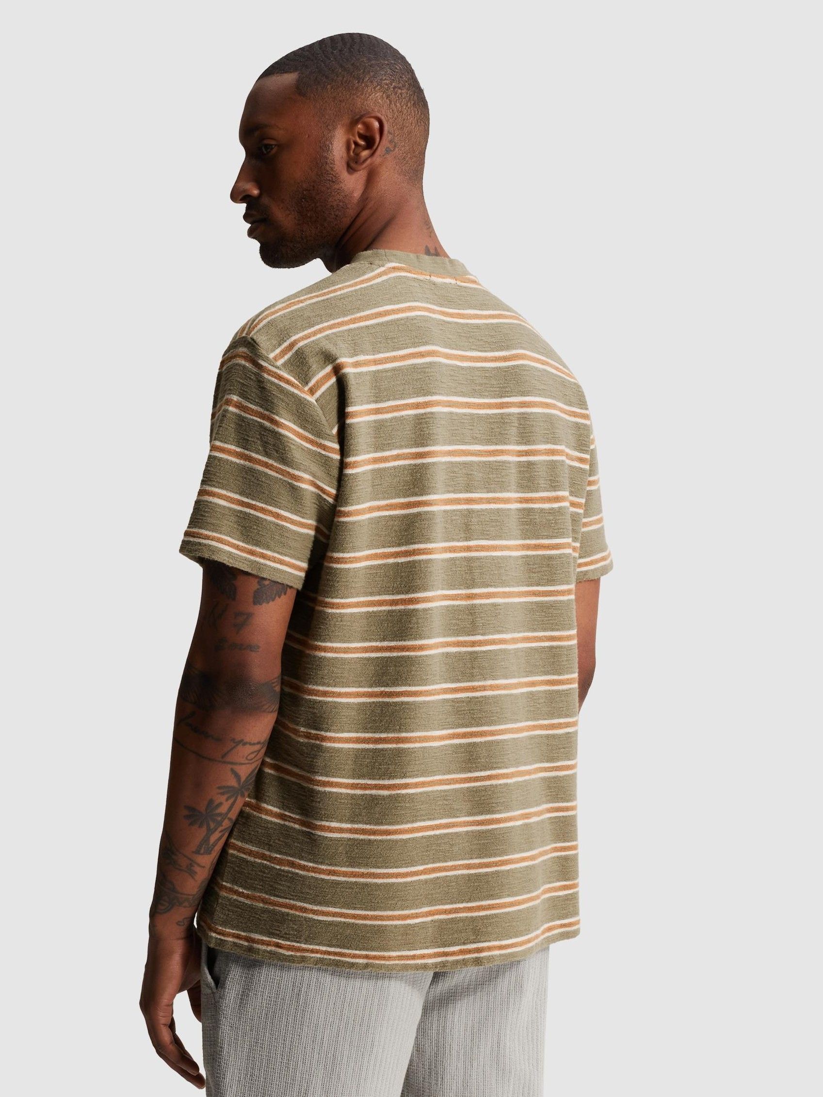 CAST IRON - TSHIRT - Groen