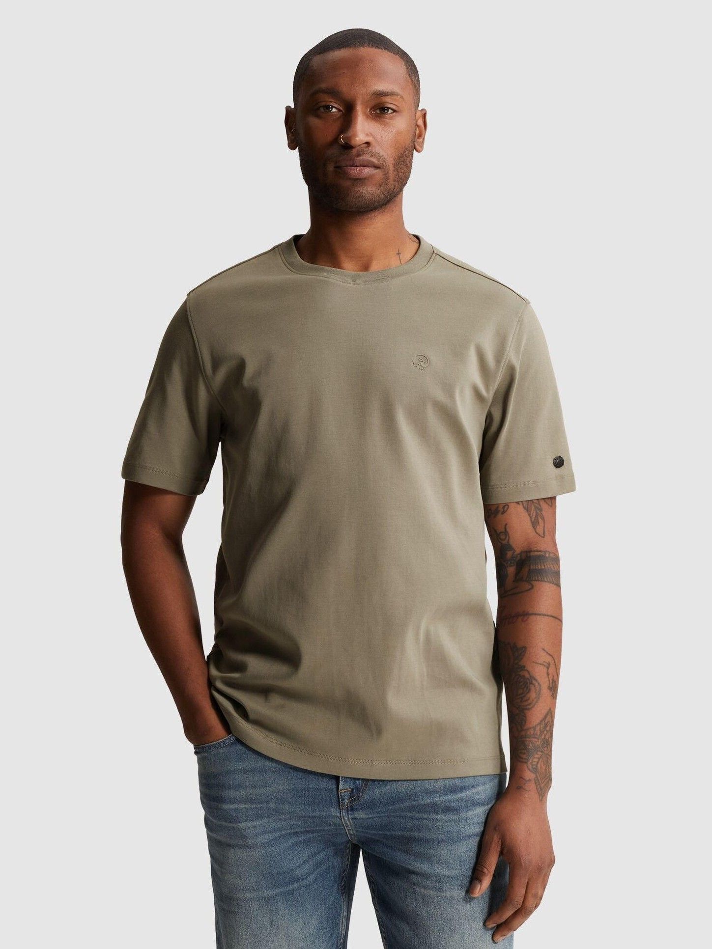 CAST IRON - TSHIRT - Groen