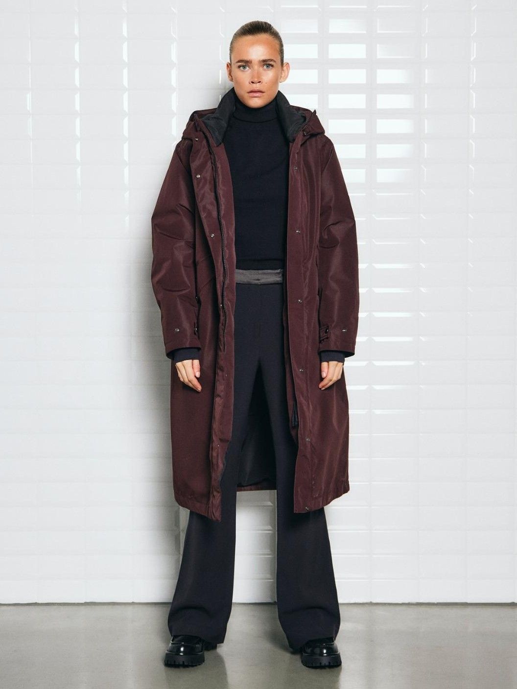WITH BLACK - JAS - Rood