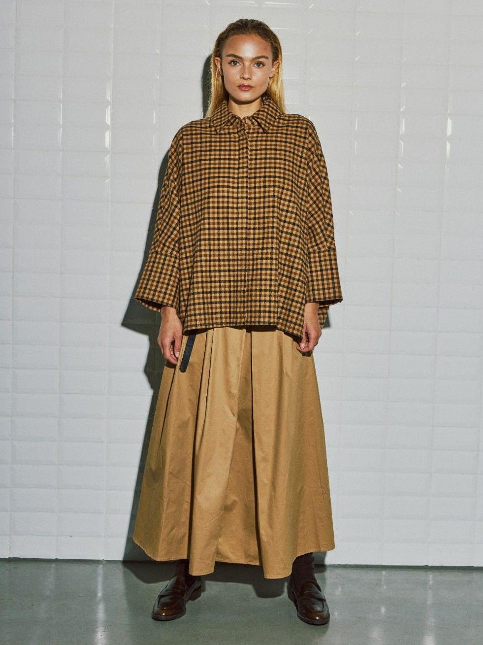 WITH BLACK - BLOUSE - Beige