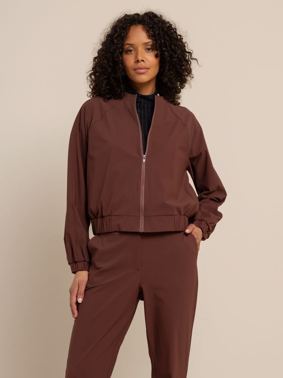 STUDIO ANNELOES - JAS - Bruin
