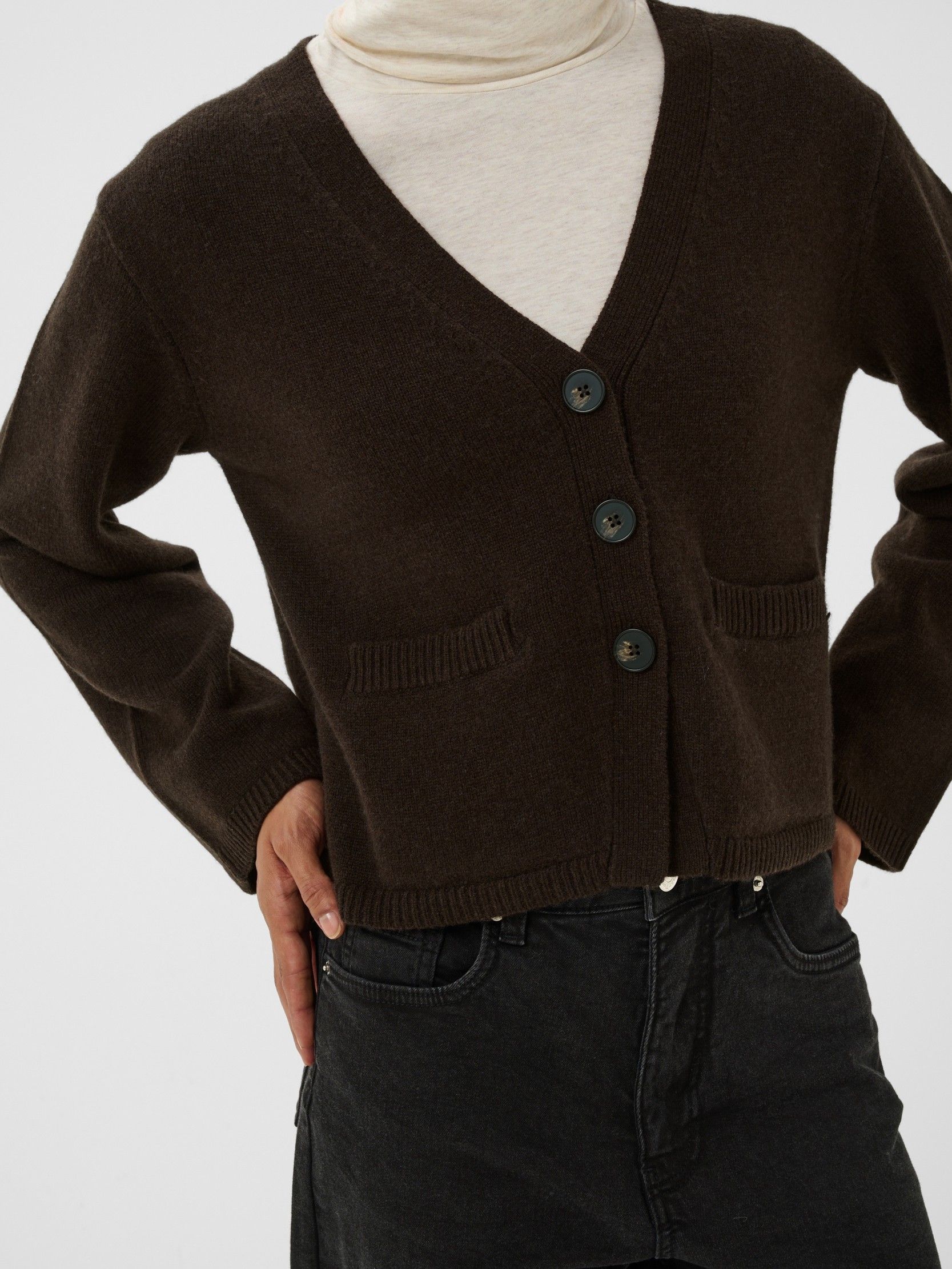 PART TWO - VEST - Bruin