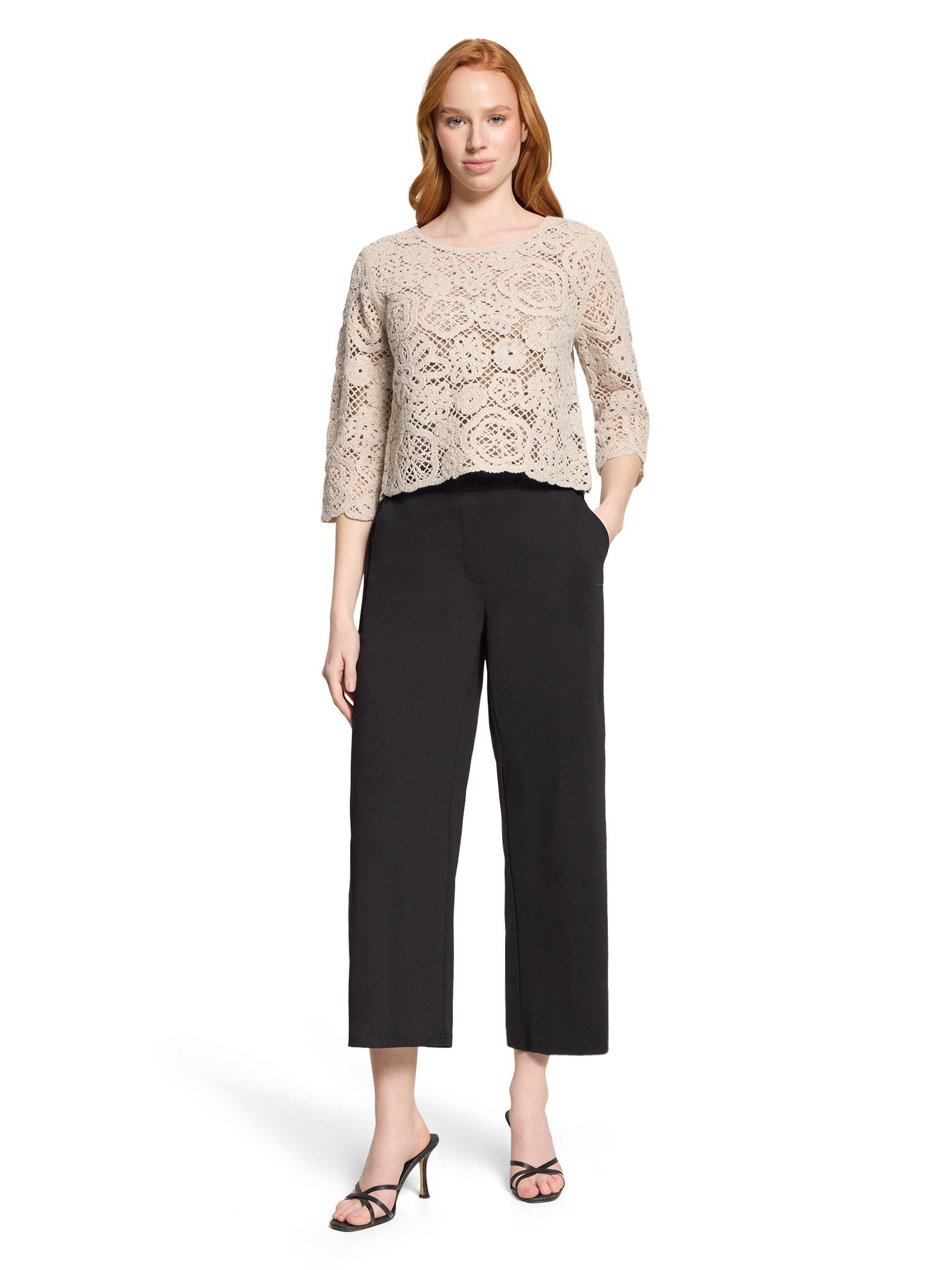 BETTY BARCLAY TRUI KORTE MOUW