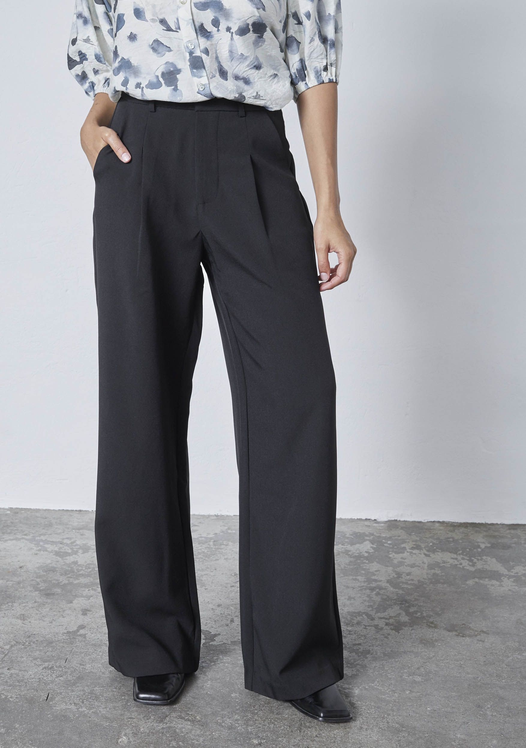 SISTERS POINT PANTALON
