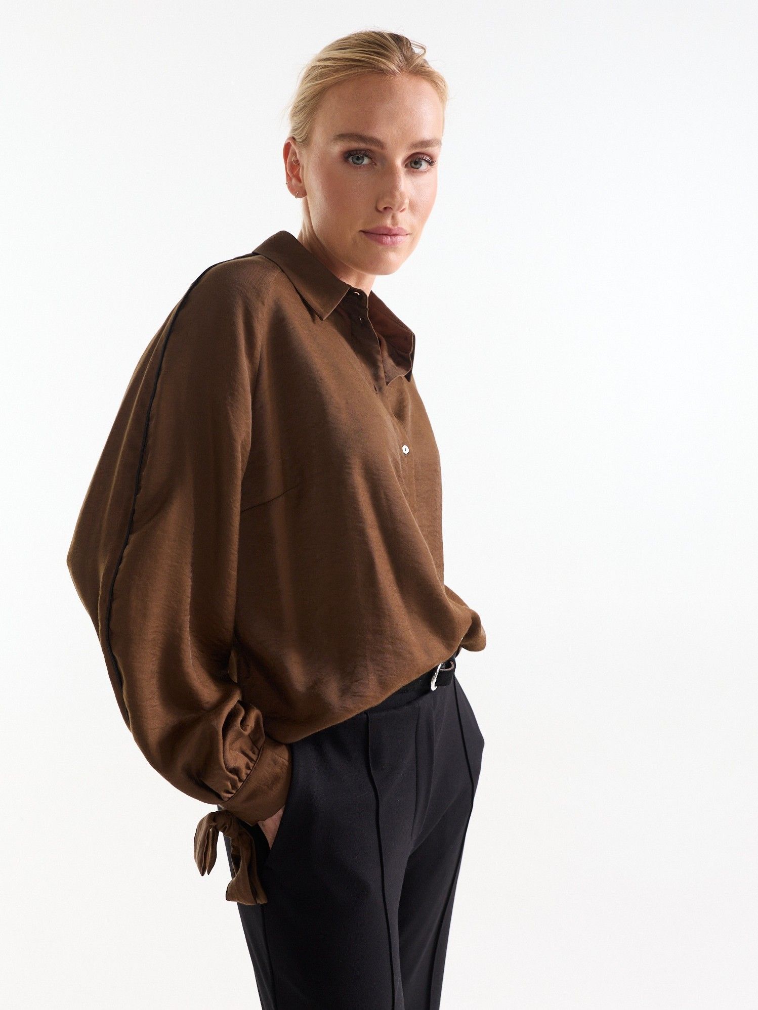 JANSEN AMSTERDAM - BLOUSE - Bruin