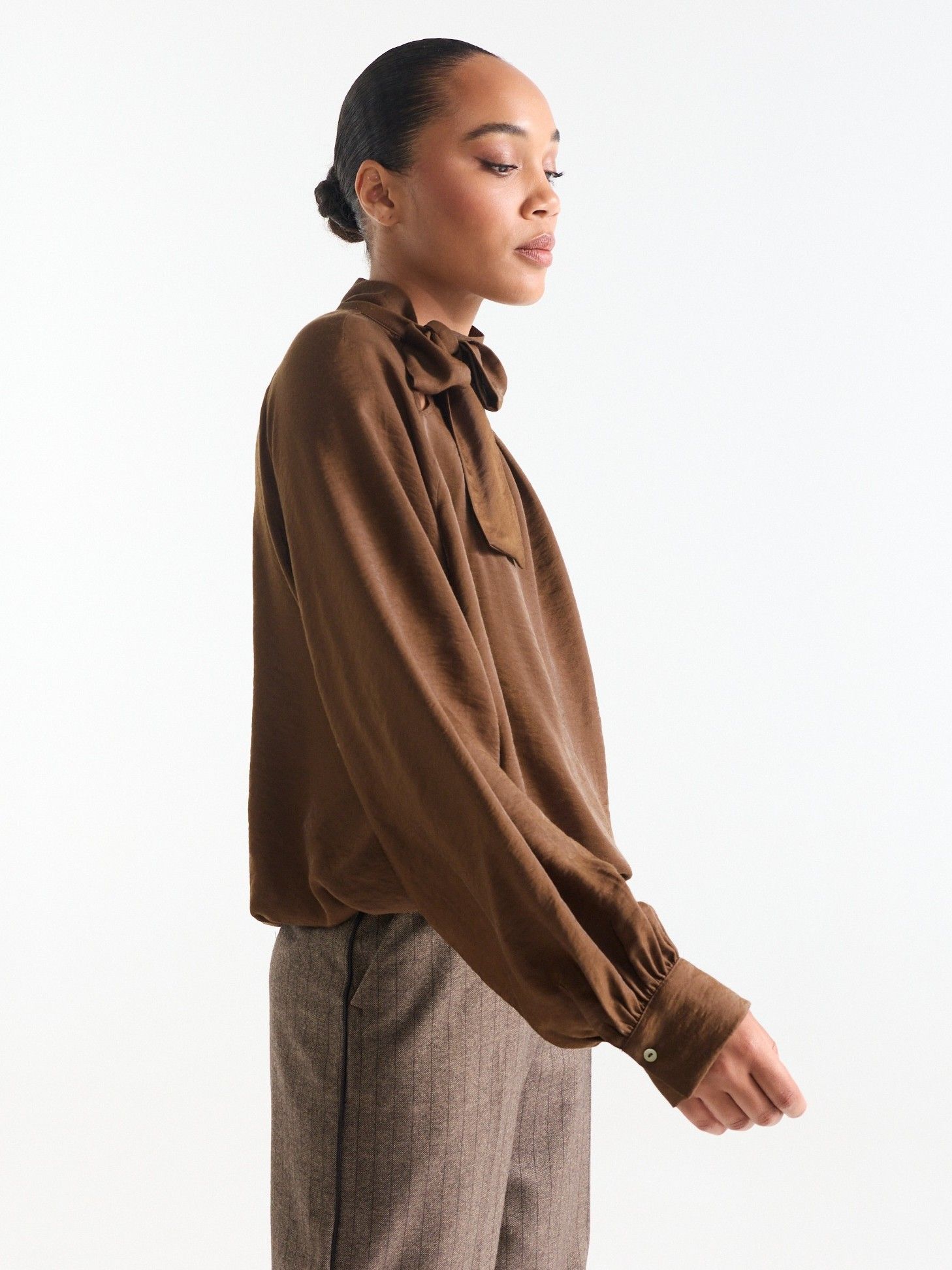 JANSEN AMSTERDAM - BLOUSE - Bruin