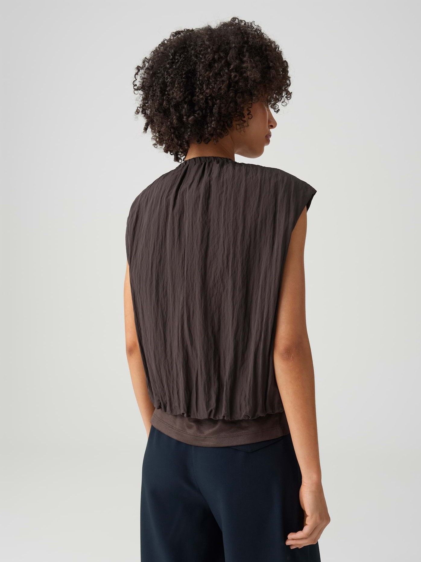 OPUS - GILET - Bruin