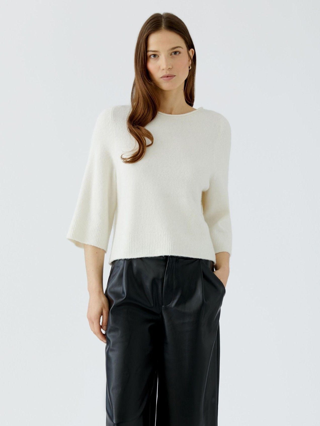 OUI - TRUI - Off white