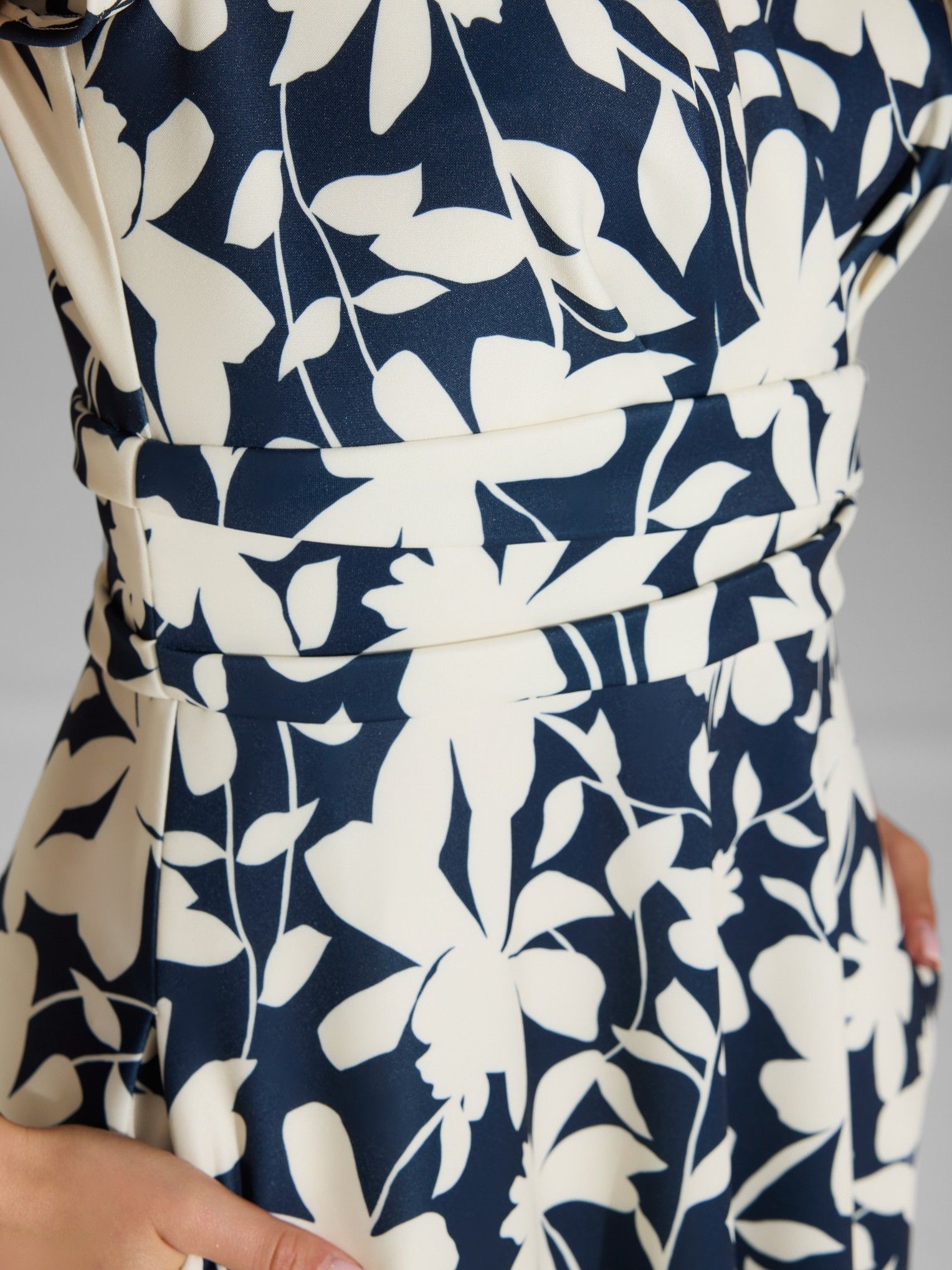 SWING - GELEGENHEIDSKLEDING - Blauw