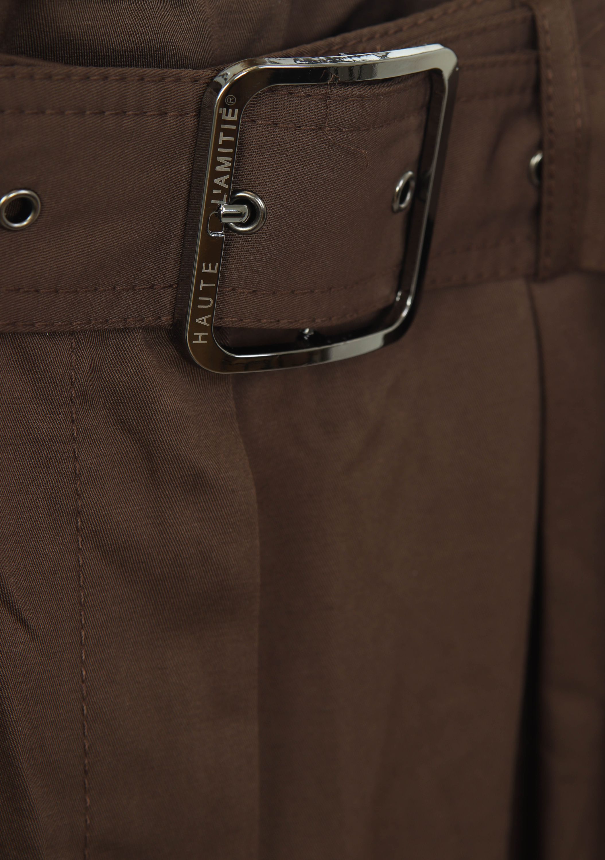 HAUTE L'AMITIÉ - BROEK - Bruin