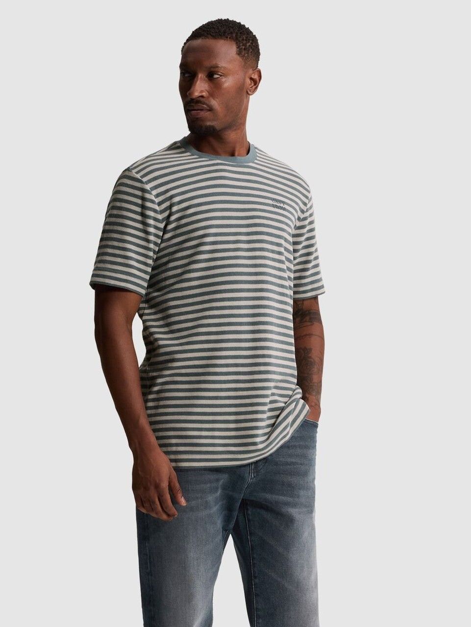 CAST IRON - TSHIRT - Blauw