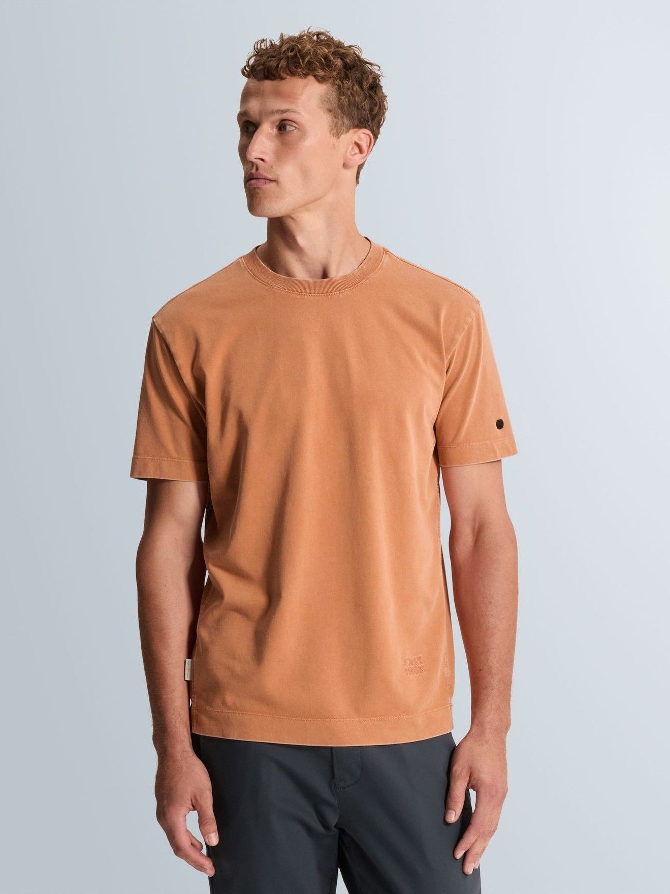 CAST IRON - TSHIRT - Bruin