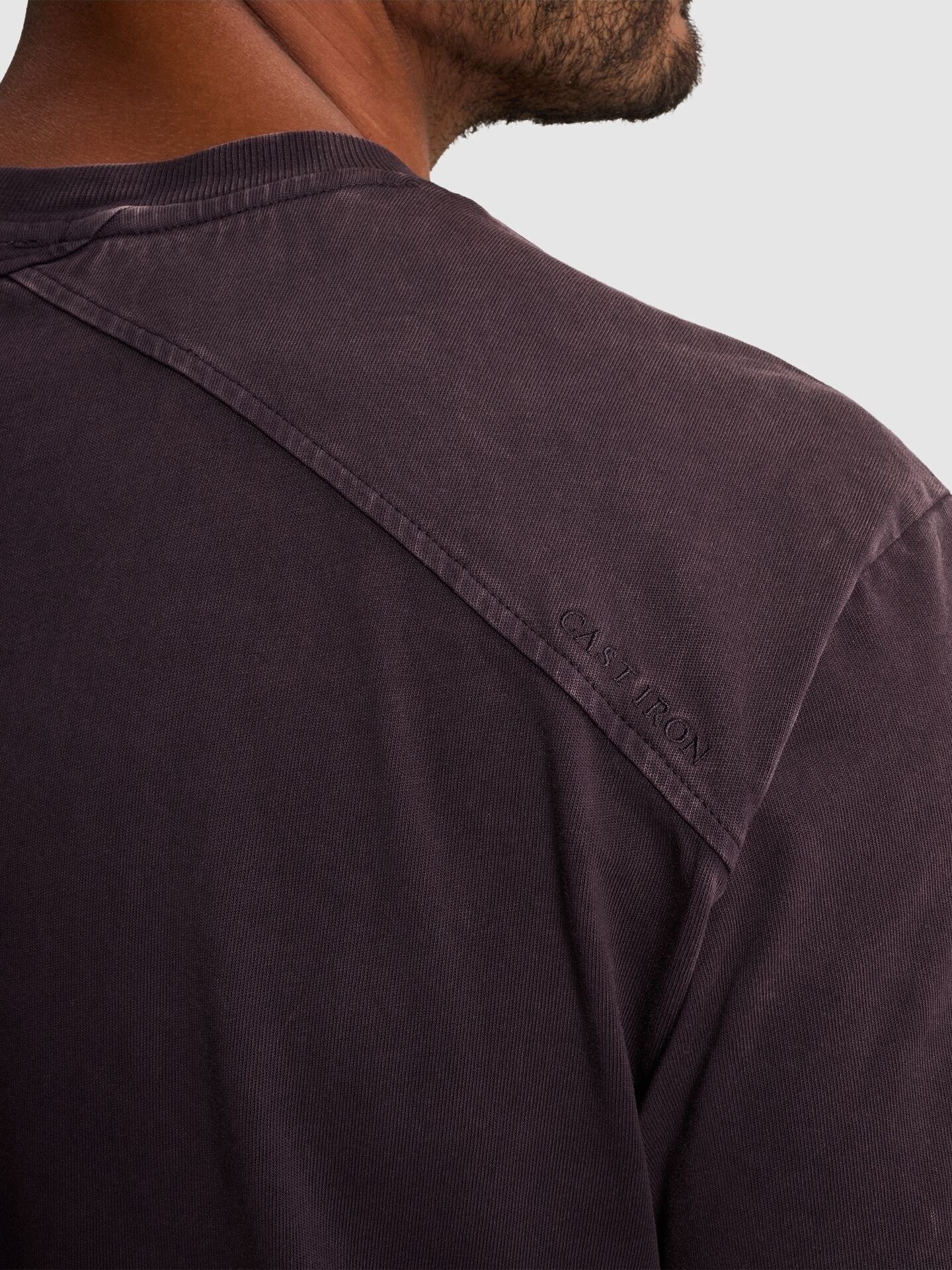 CAST IRON - TSHIRT - Paars