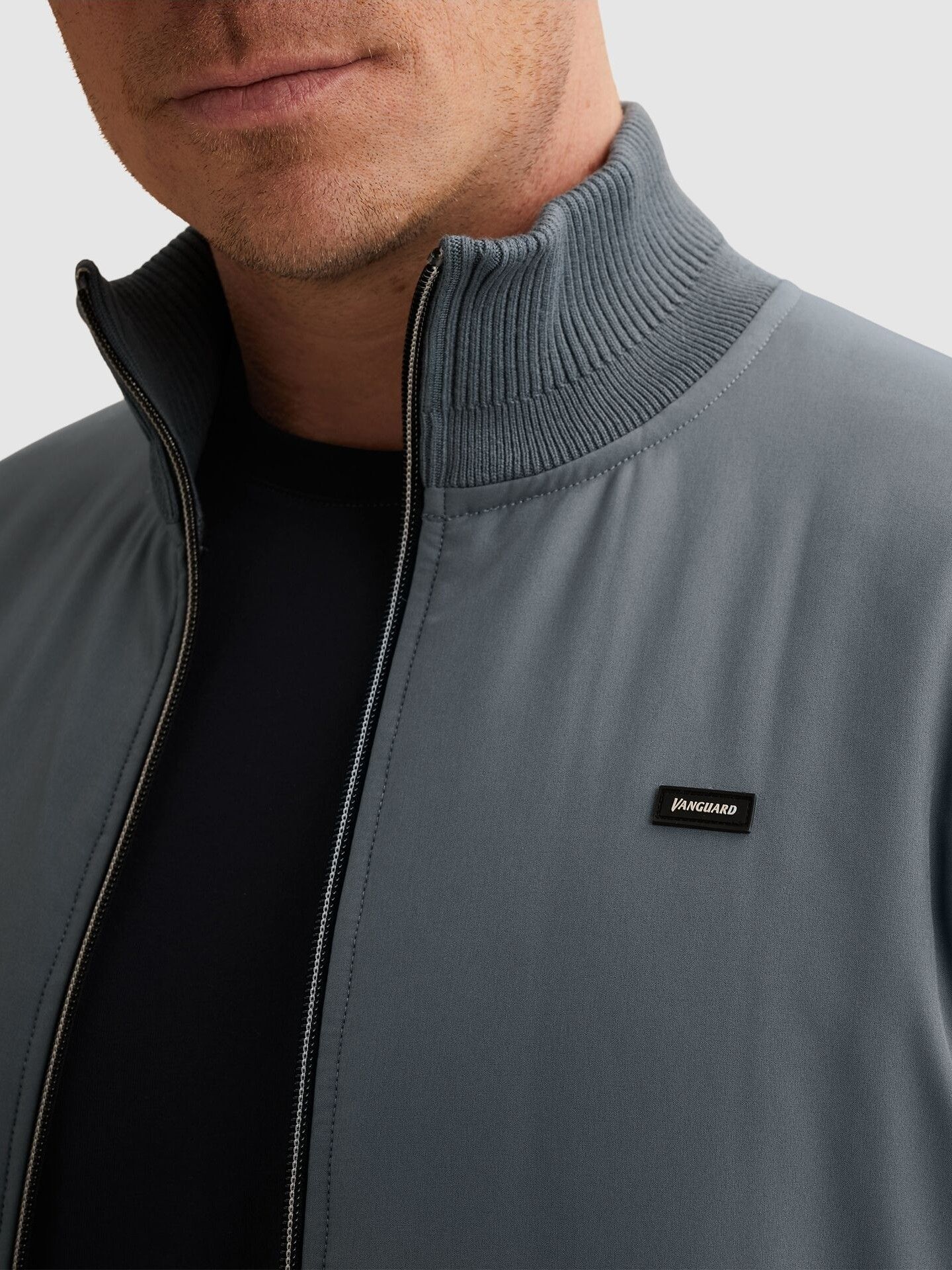 VANGUARD - JAS - Blauw