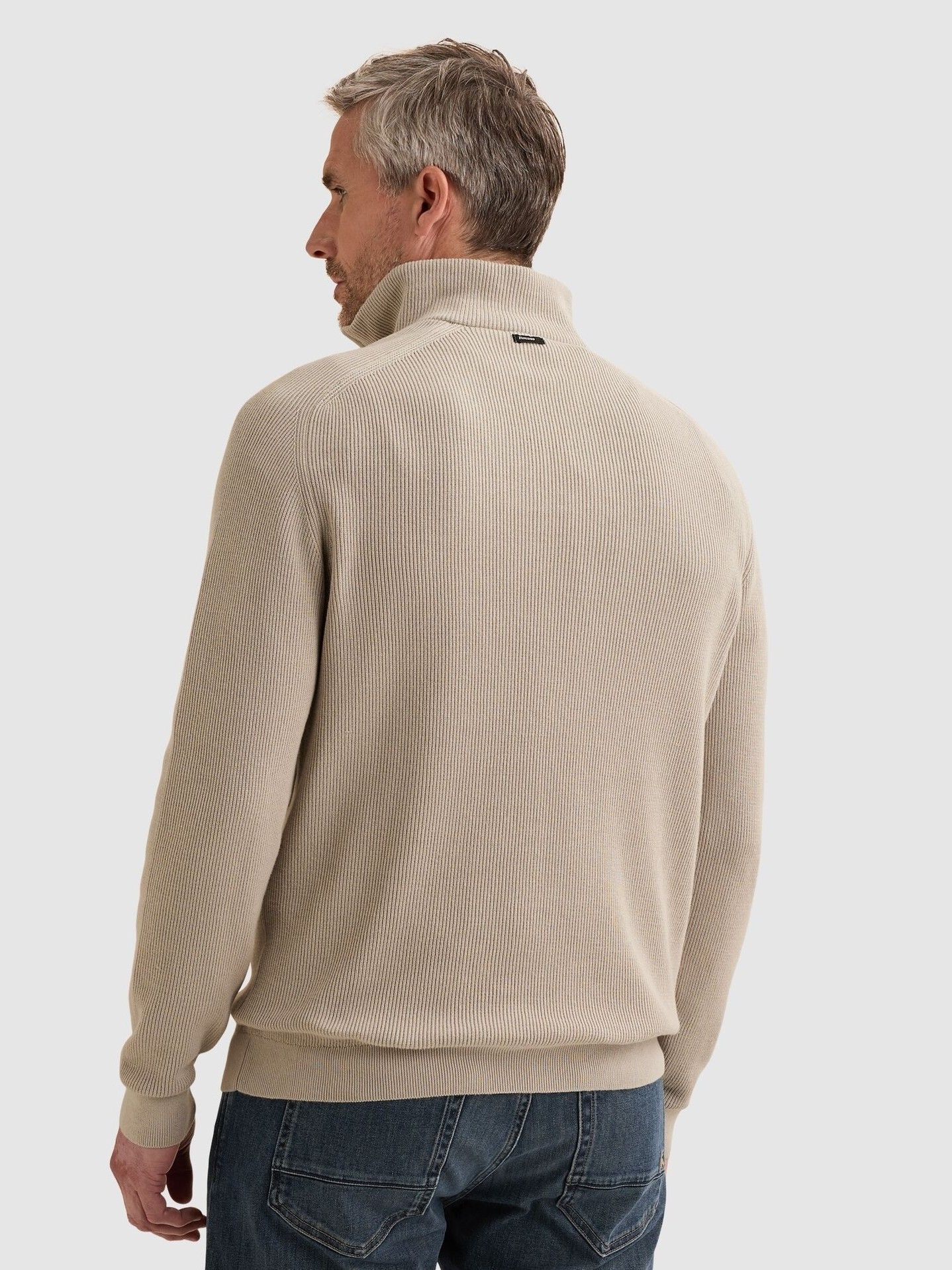 VANGUARD - TRUI - Beige