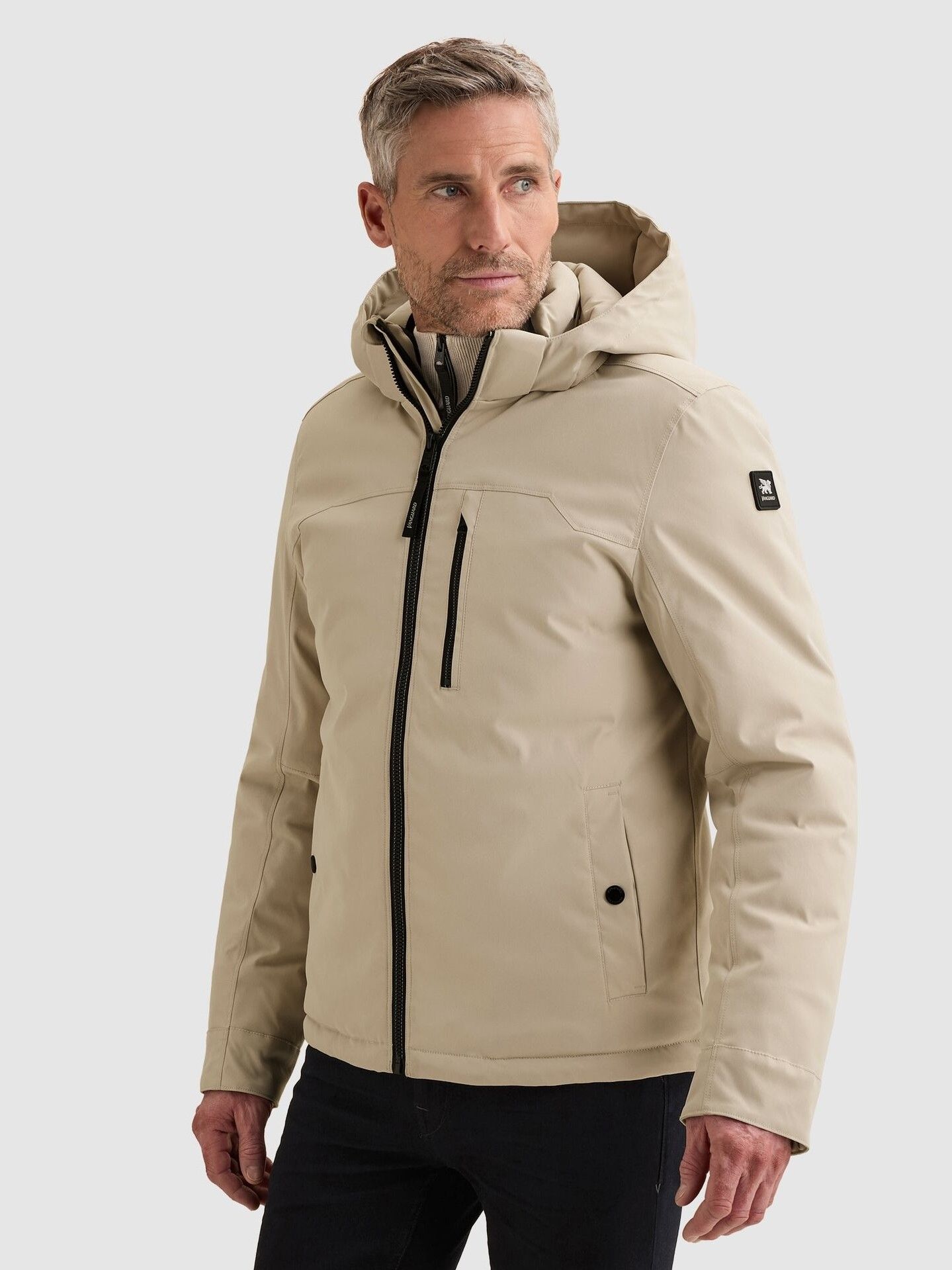 VANGUARD - JAS - Beige
