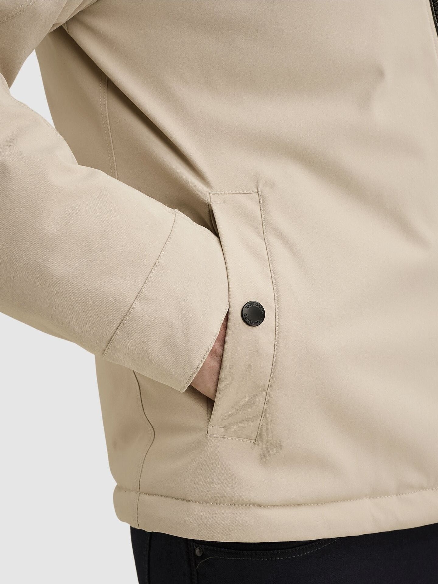 VANGUARD - JAS - Beige