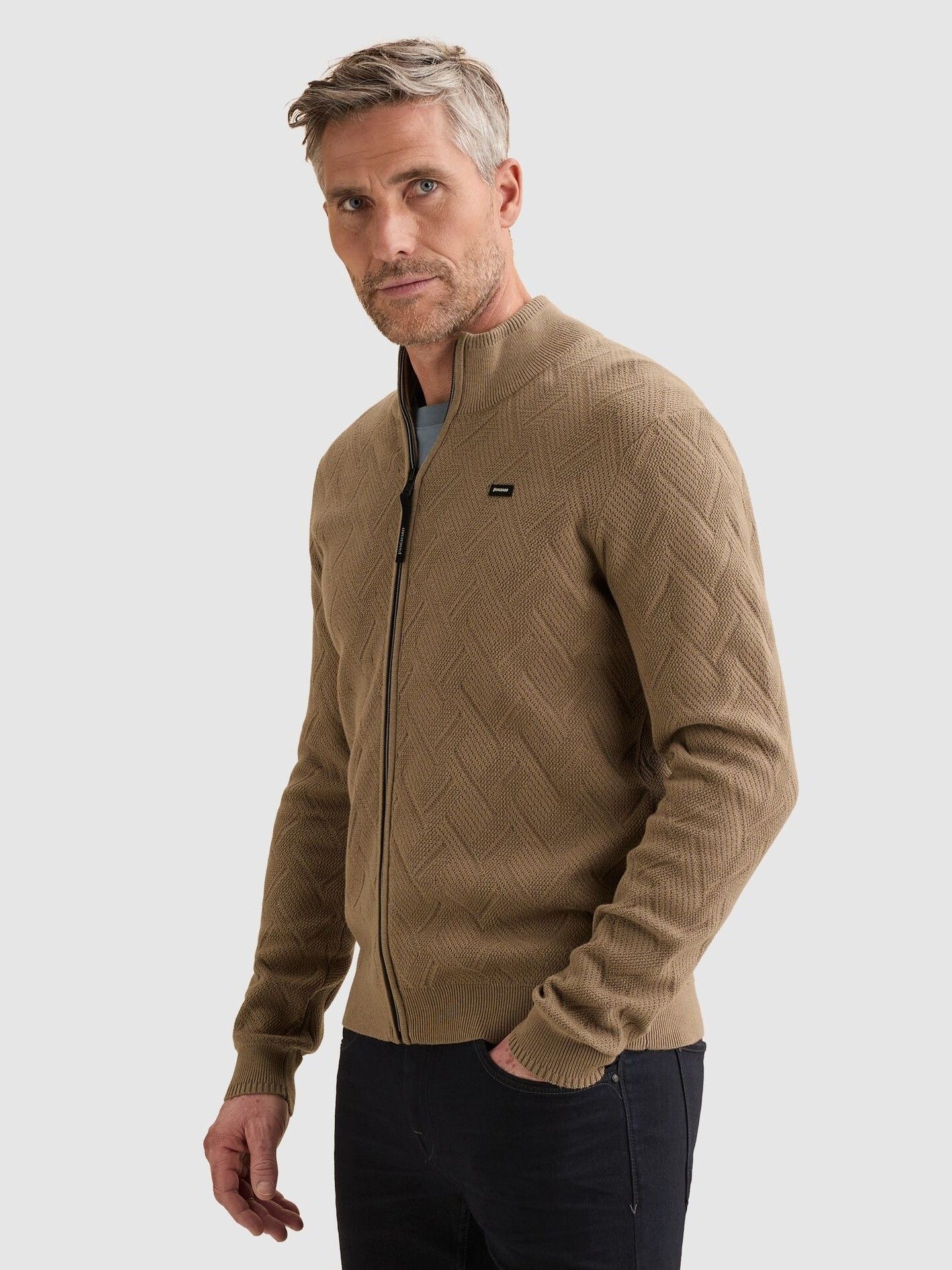 VANGUARD - VEST - Beige