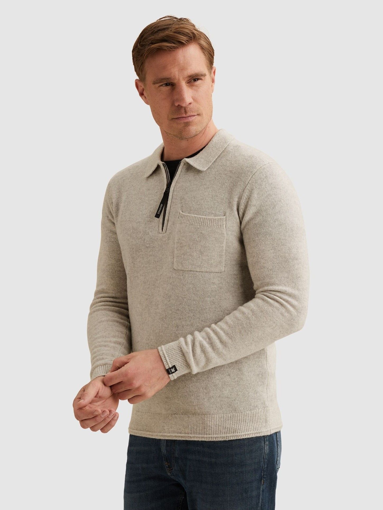 VANGUARD - TRUI - Beige