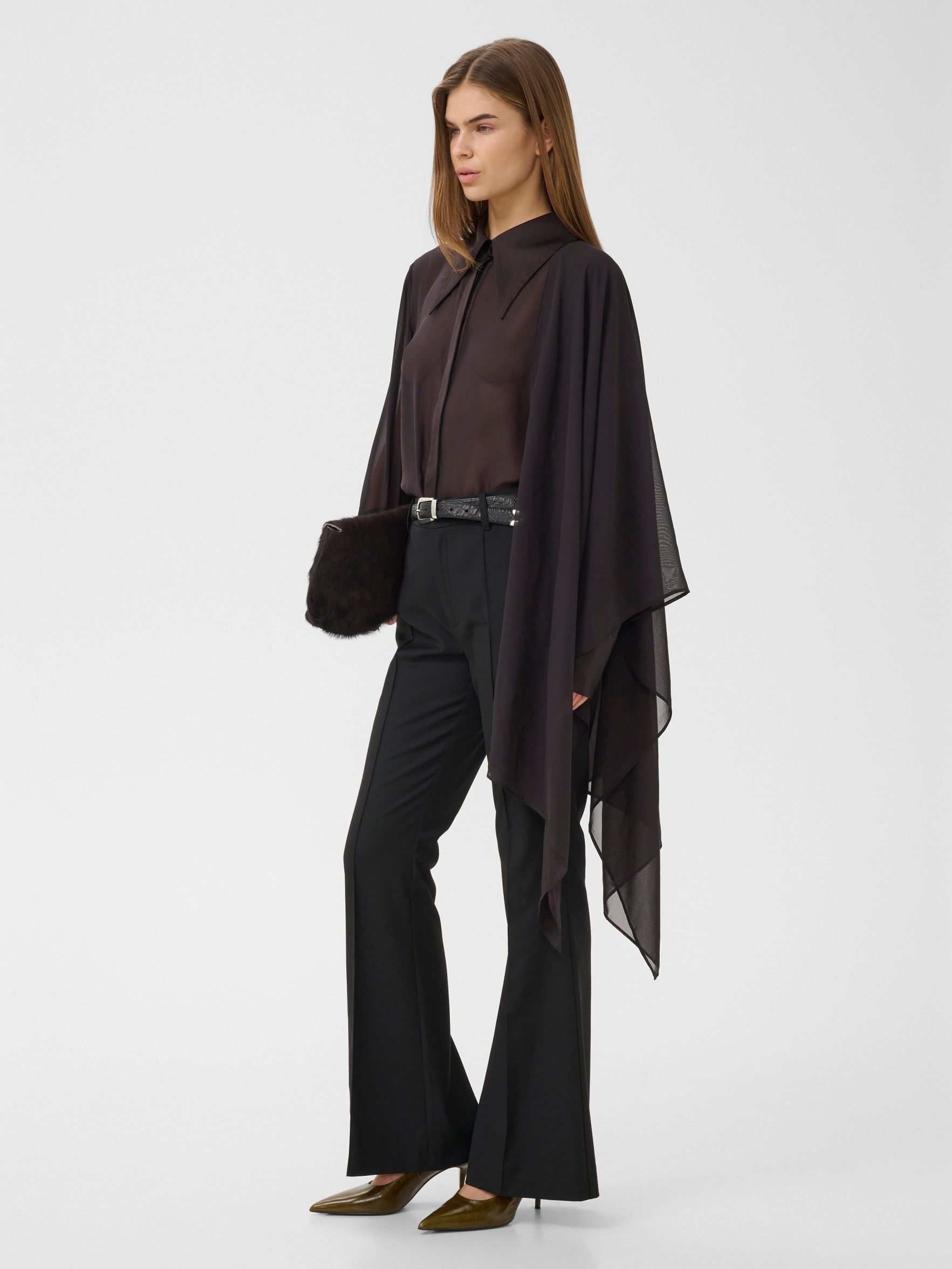 GESTUZ - BLOUSE - Bruin