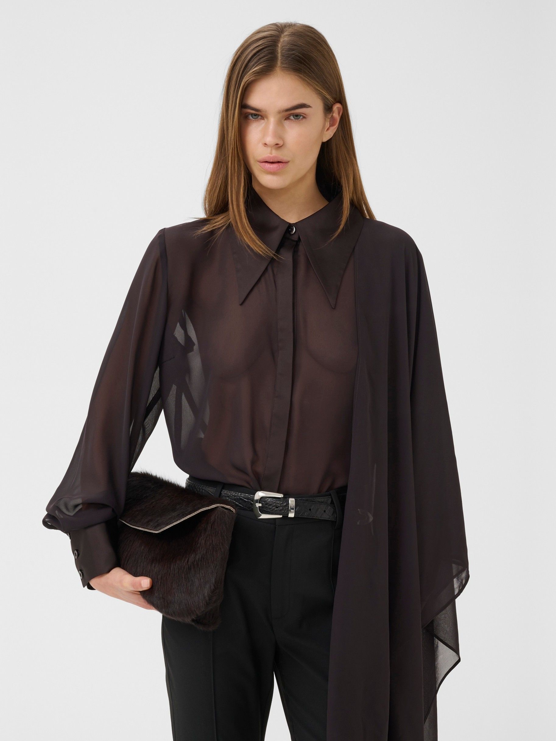 GESTUZ - BLOUSE - Bruin