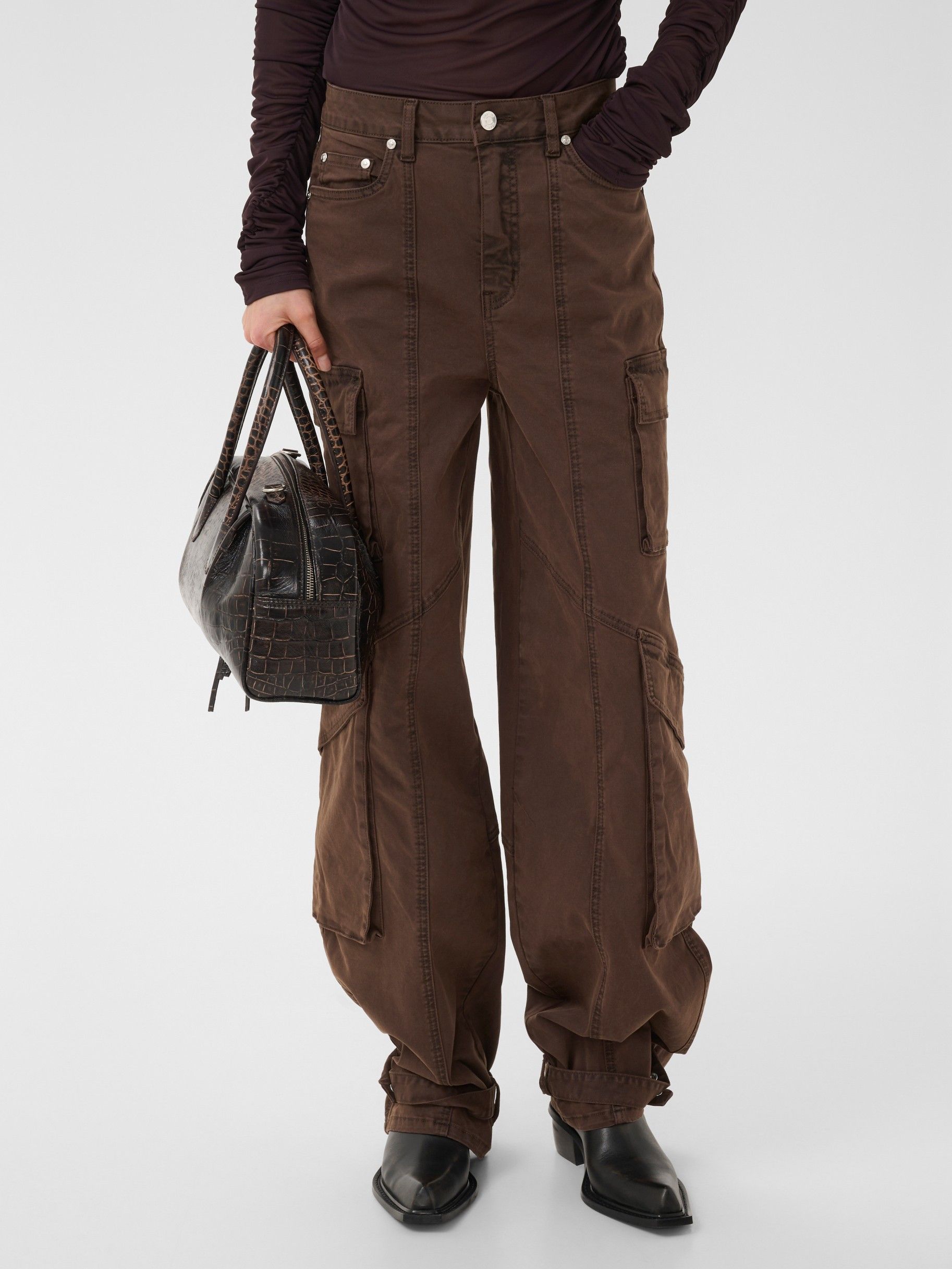 GESTUZ - JEANS - Zwart