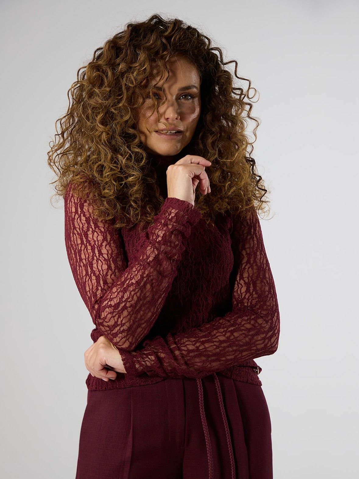 LABEL DOT - SHIRT - Rood
