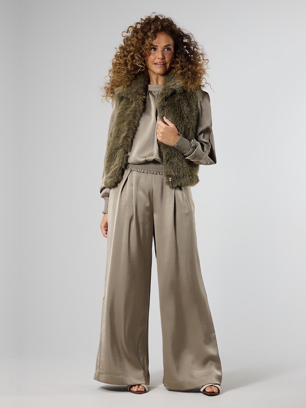 LABEL DOT - GILET - Groen