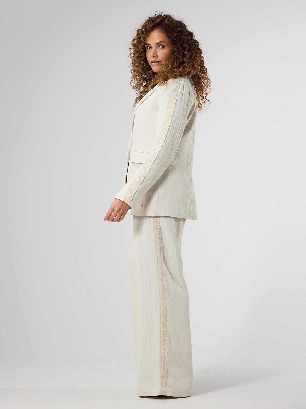 LABEL DOT - BLAZER - Beige
