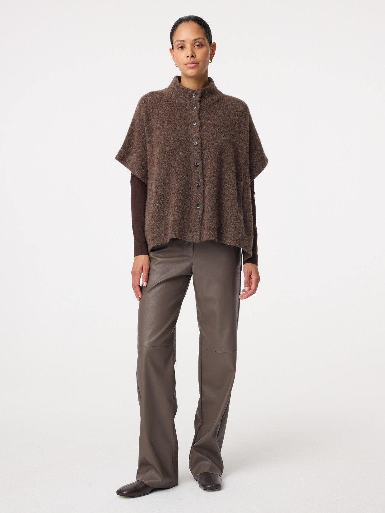 KNIT-TED - TRUI - Bruin