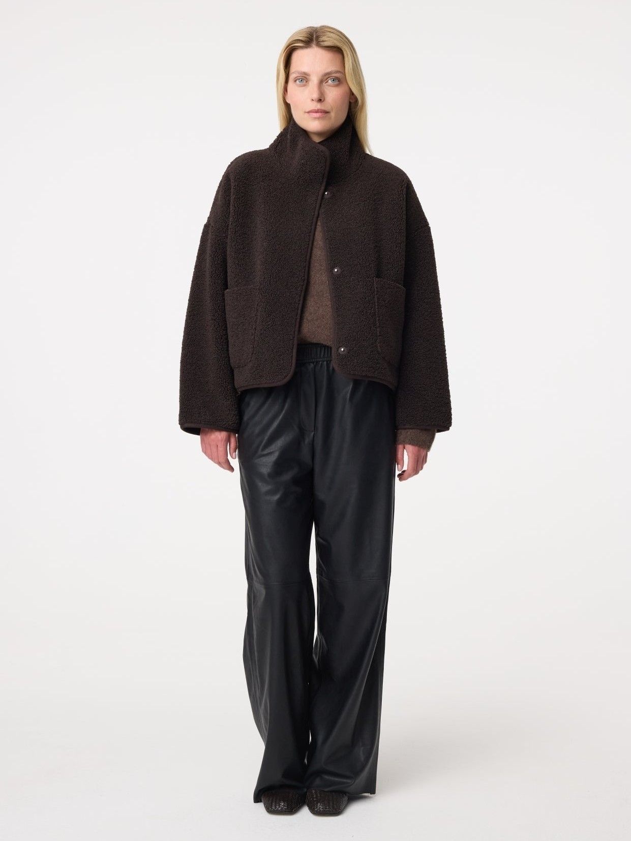 KNIT-TED - BLAZER - Bruin