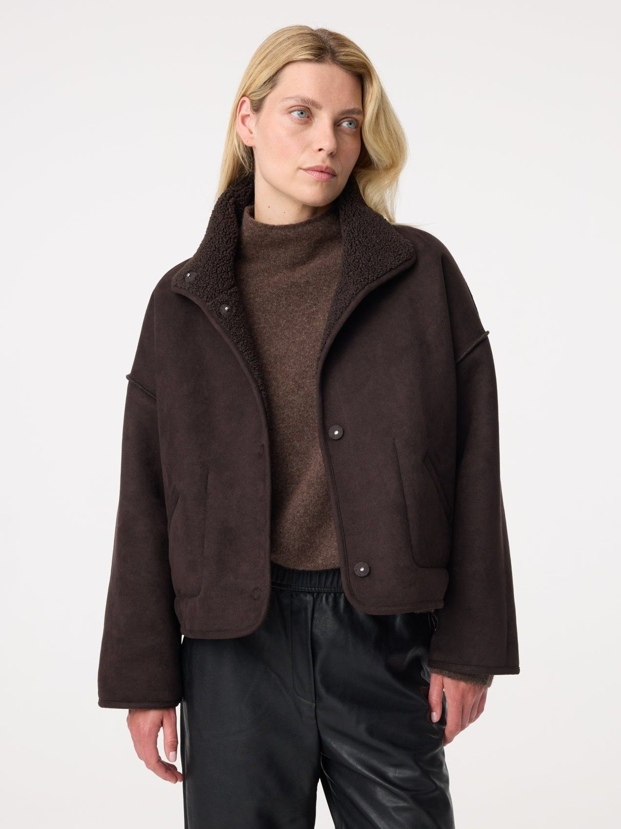 KNIT-TED - BLAZER - Bruin