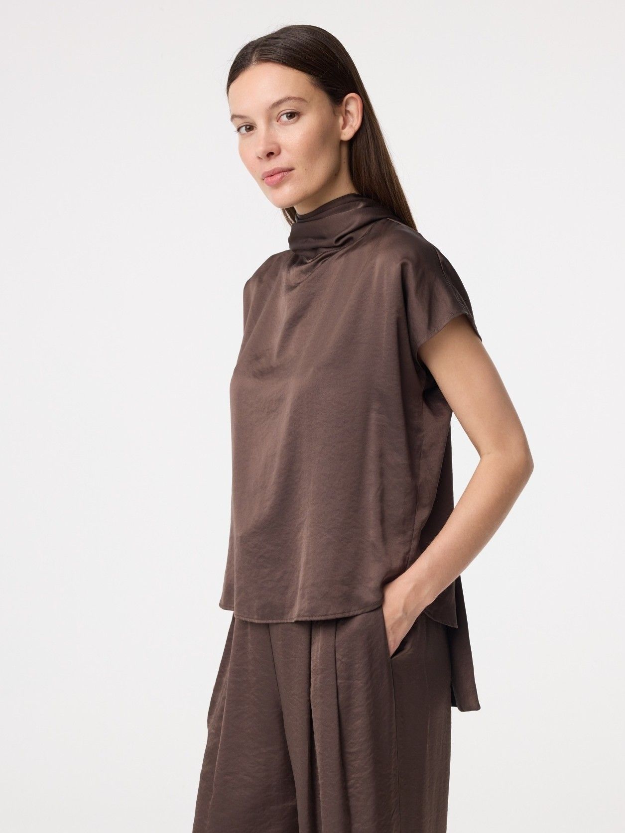 KNIT-TED - BLOUSE - Bruin
