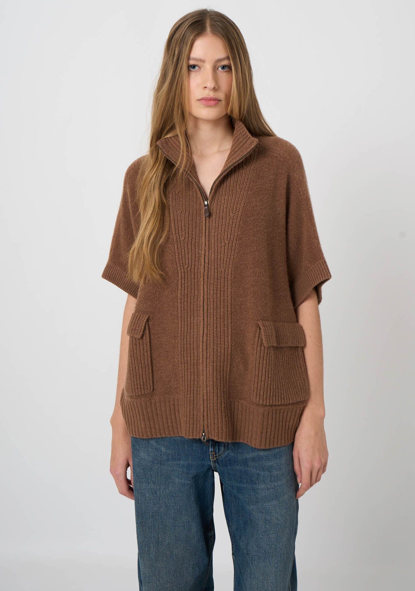 REPEAT - VEST - Bruin