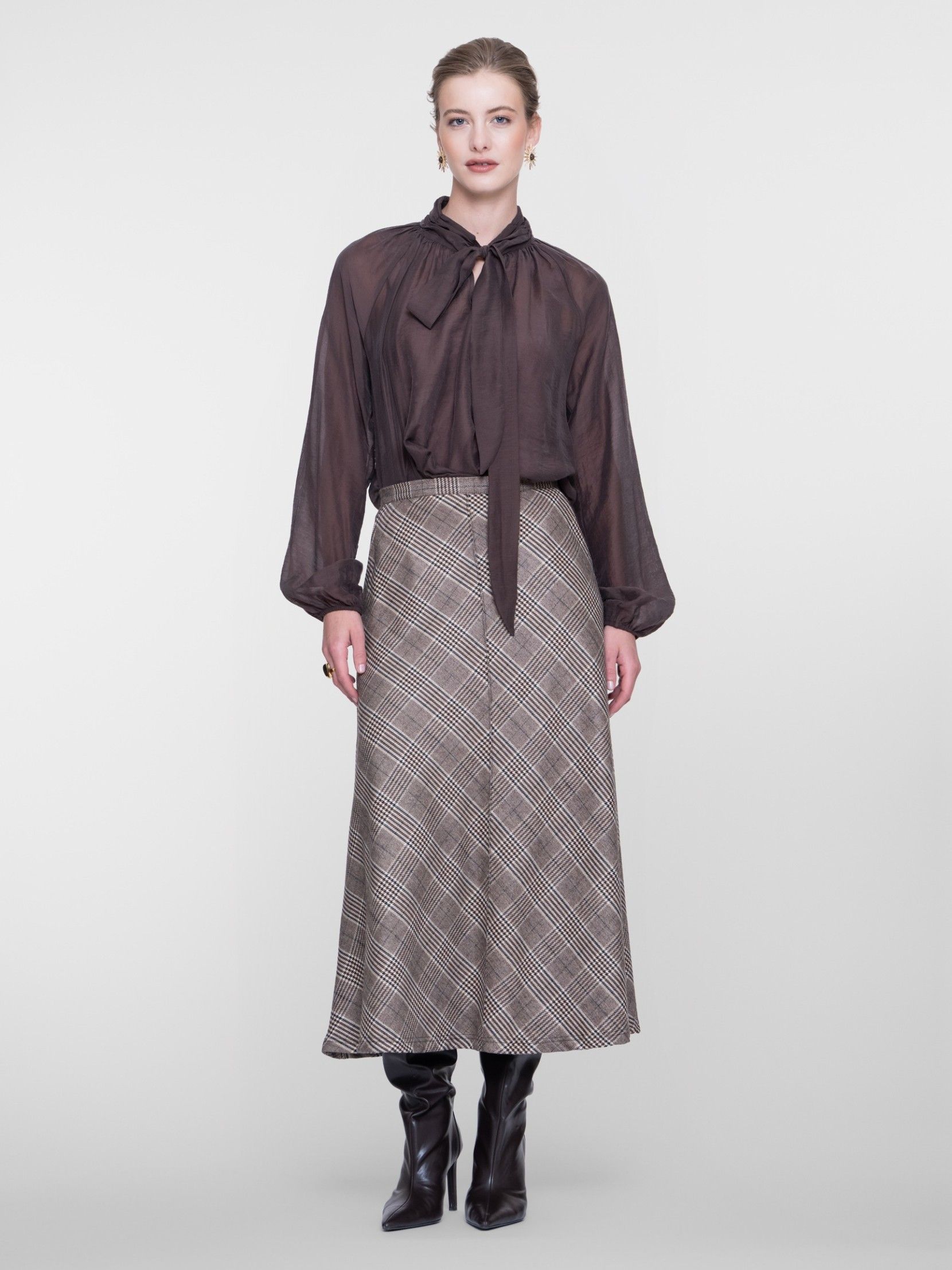GEISHA - ROK - Bruin