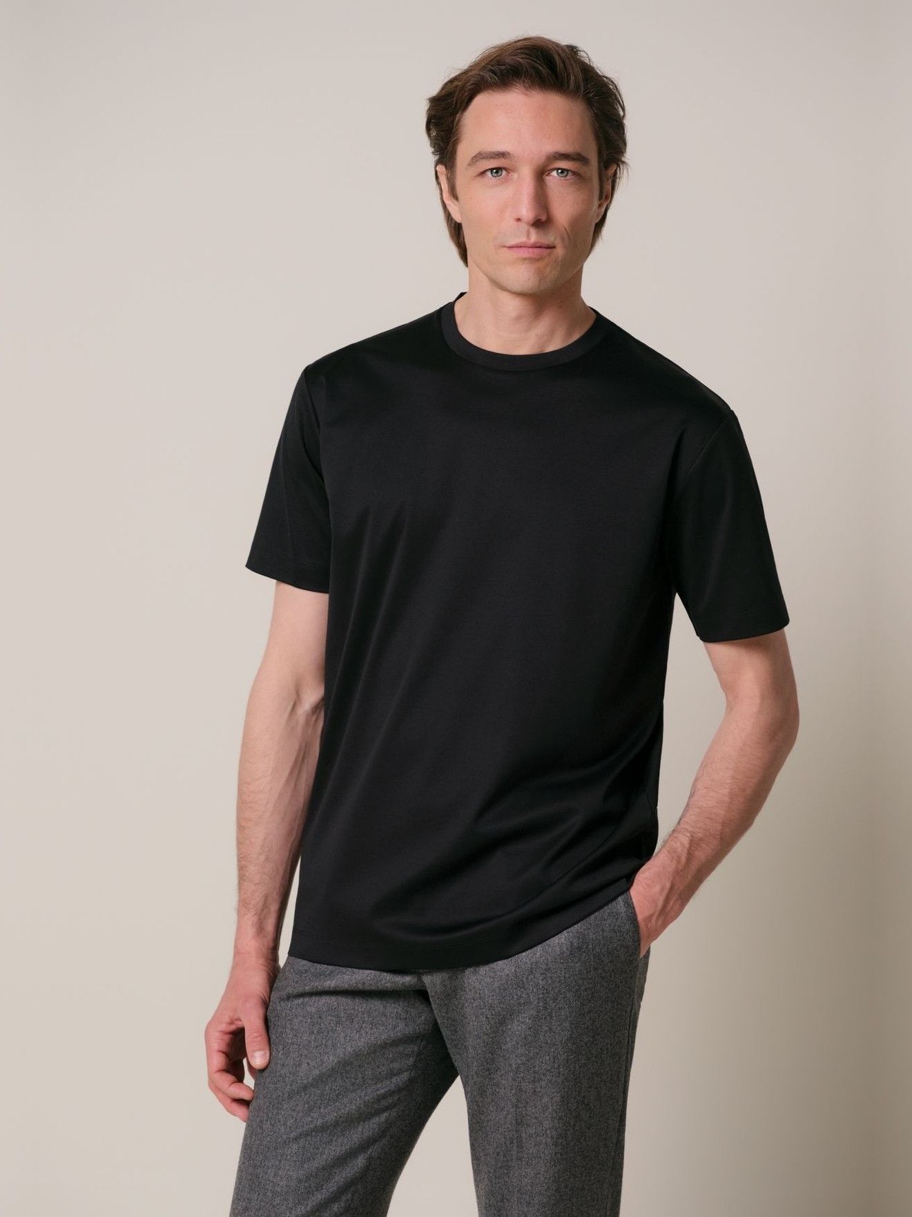 PROFUOMO - TSHIRT - Zwart
