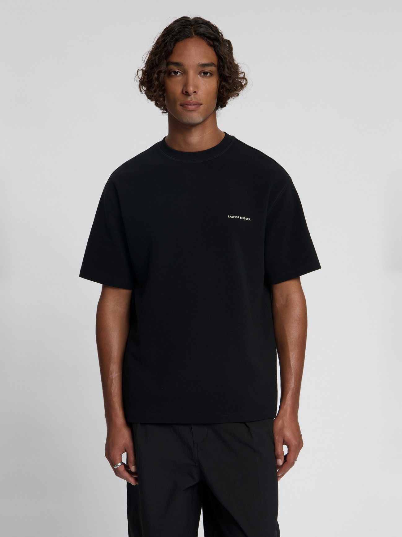 LAW OF THE SEA - TSHIRT - Zwart